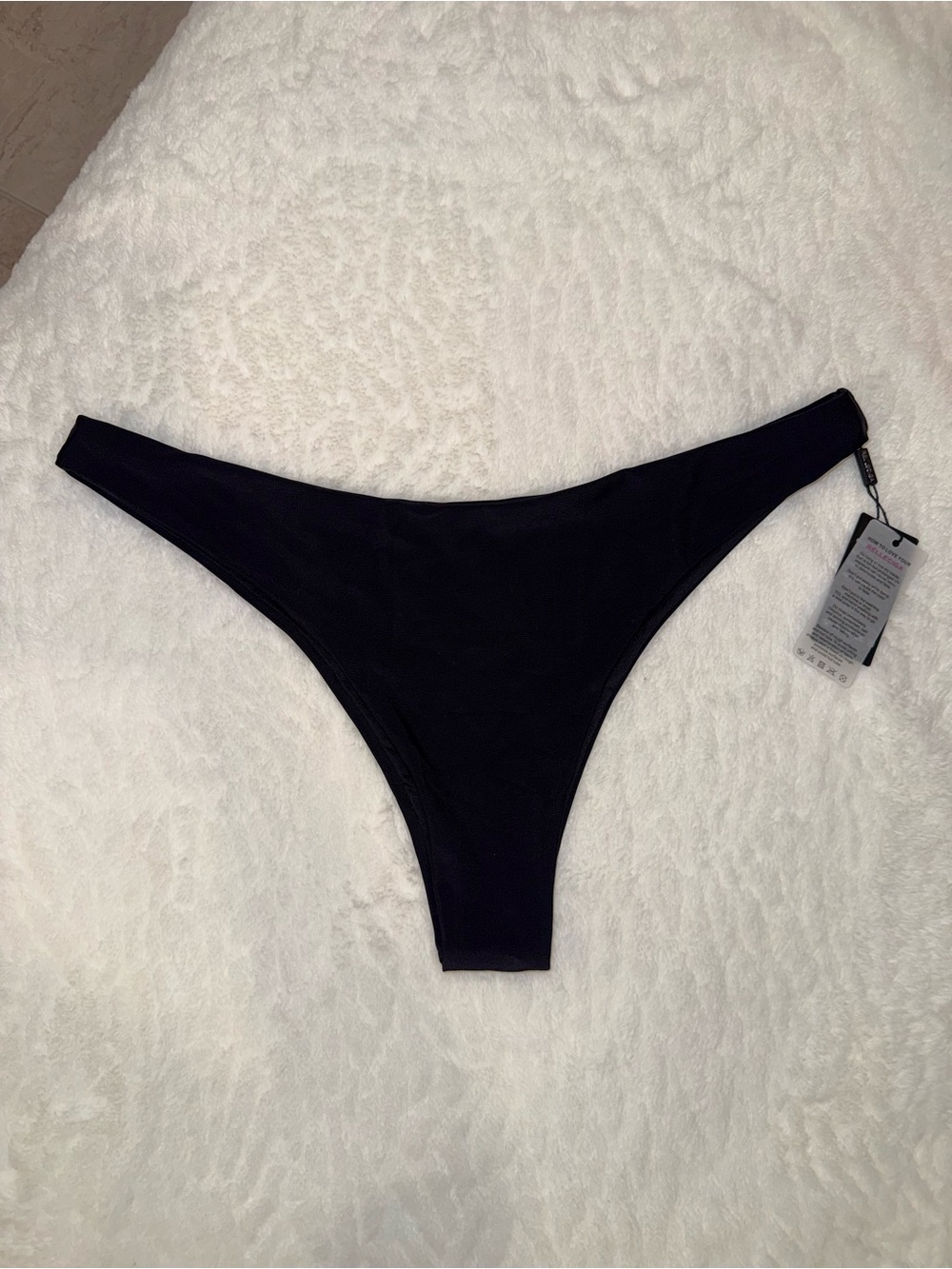 3 x 20$ RELLECIGA Black Bikini Bottom. Size XL